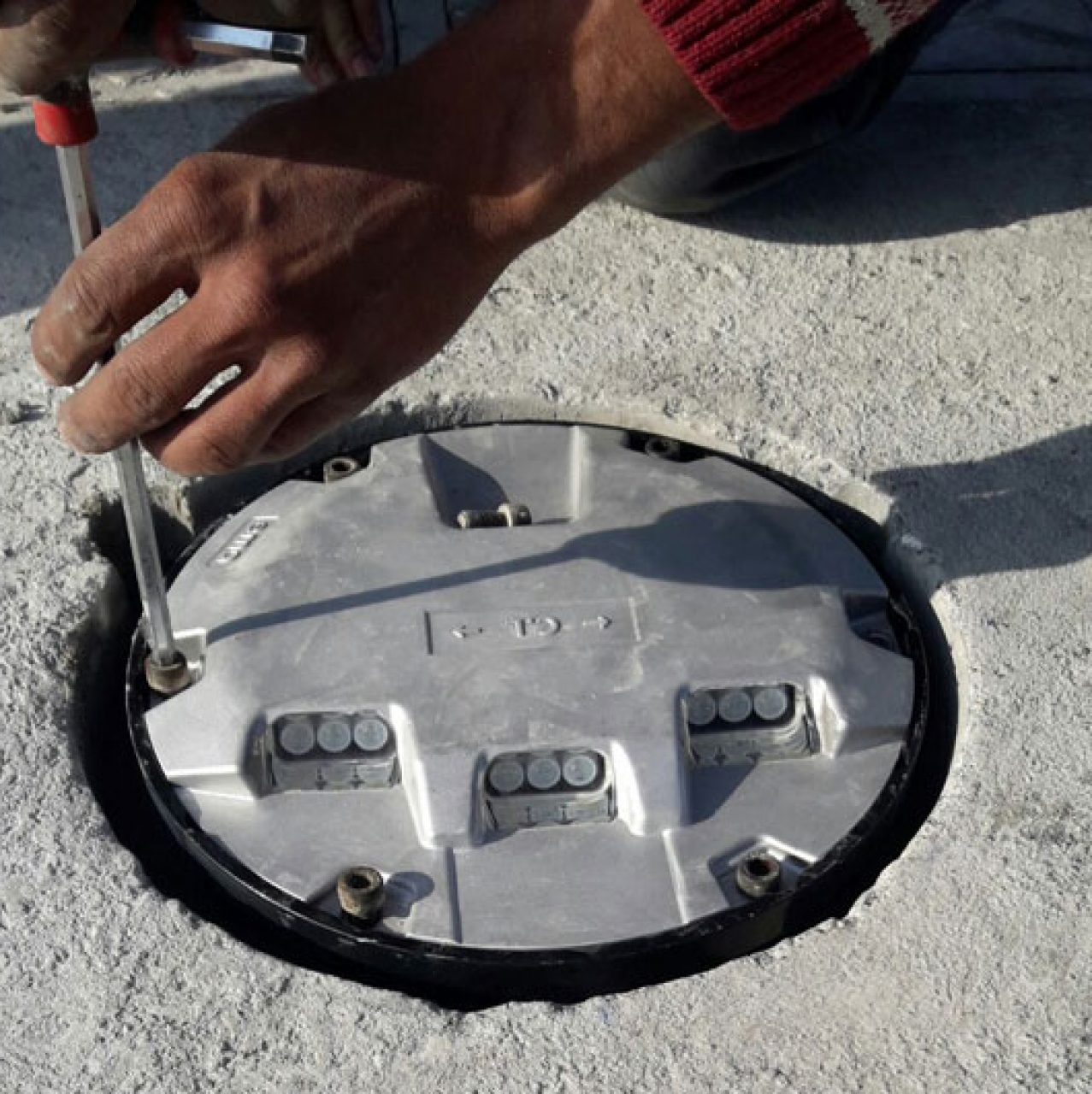 KAHRAMANMARAŞ HAVALİMANI LED FLAŞ ARMATÜRLERİ DEVREYE ALINDI